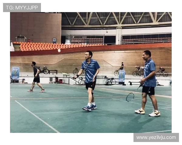 刘强专访:从羽毛球小将到职业选手的成长与坚持之路 刘强专访:从羽毛球小将到职业选手的成长与坚持之路